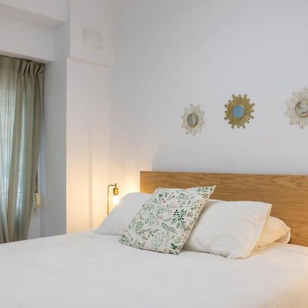 Apartment Caleta Beach マラガ エクステリア 写真