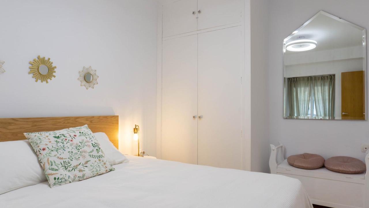 Apartment Caleta Beach マラガ エクステリア 写真